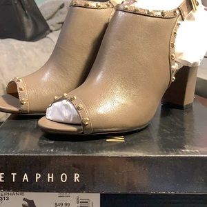 Grey open toe high heels size 8